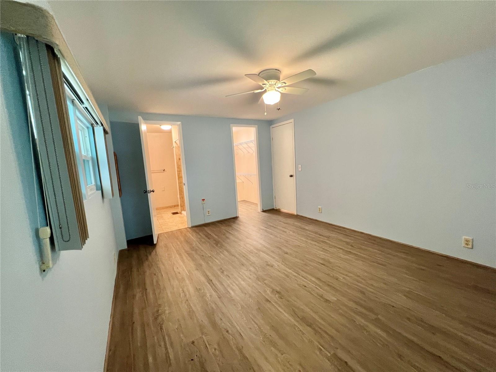 HAWTHORNE AT LEESBURG A COOP - Residential