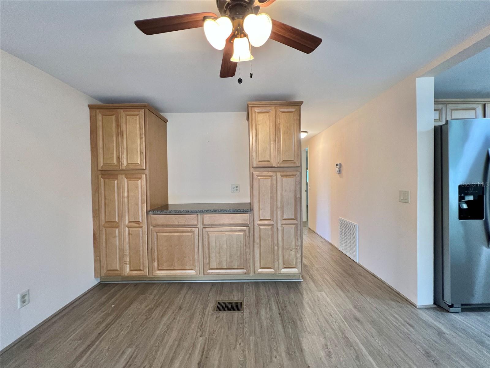 HAWTHORNE AT LEESBURG A COOP - Residential