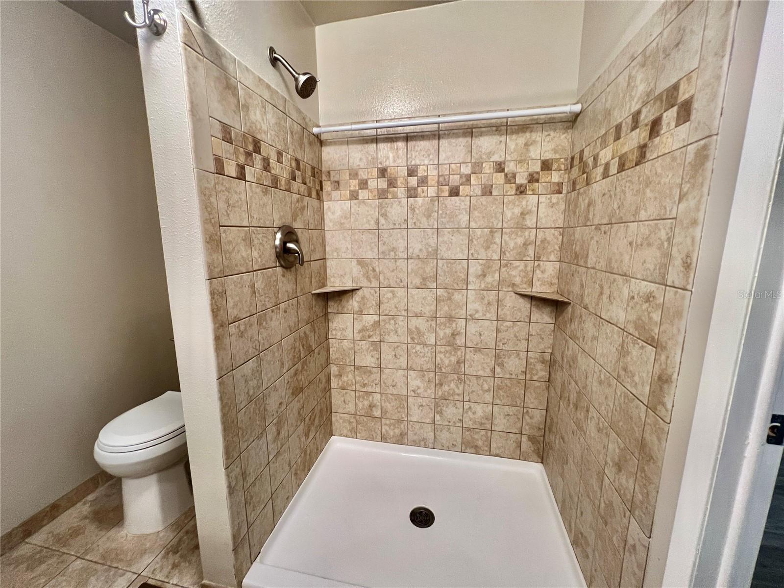 HAWTHORNE AT LEESBURG A COOP - Residential