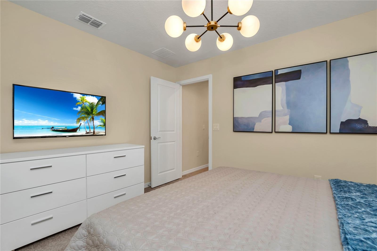 WINDSOR ISLAND RESORT - Residential