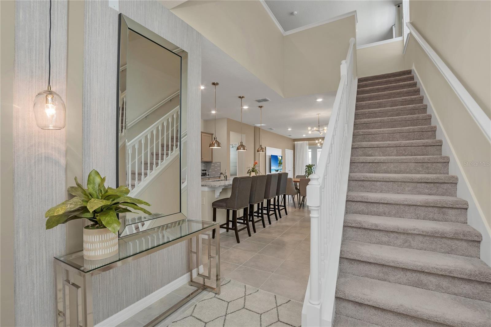 WINDSOR ISLAND RESORT - Residential