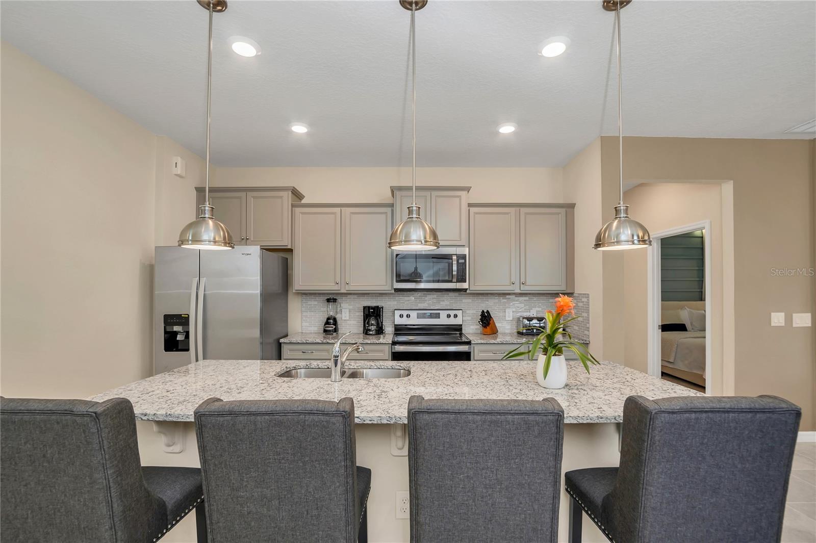 WINDSOR ISLAND RESORT - Residential