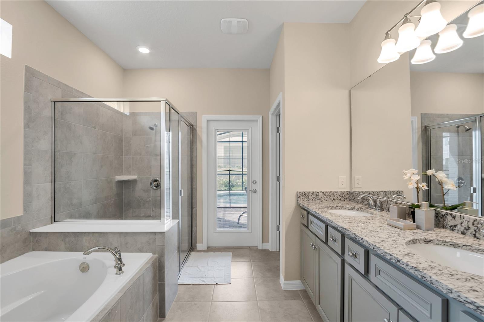 WINDSOR ISLAND RESORT - Residential