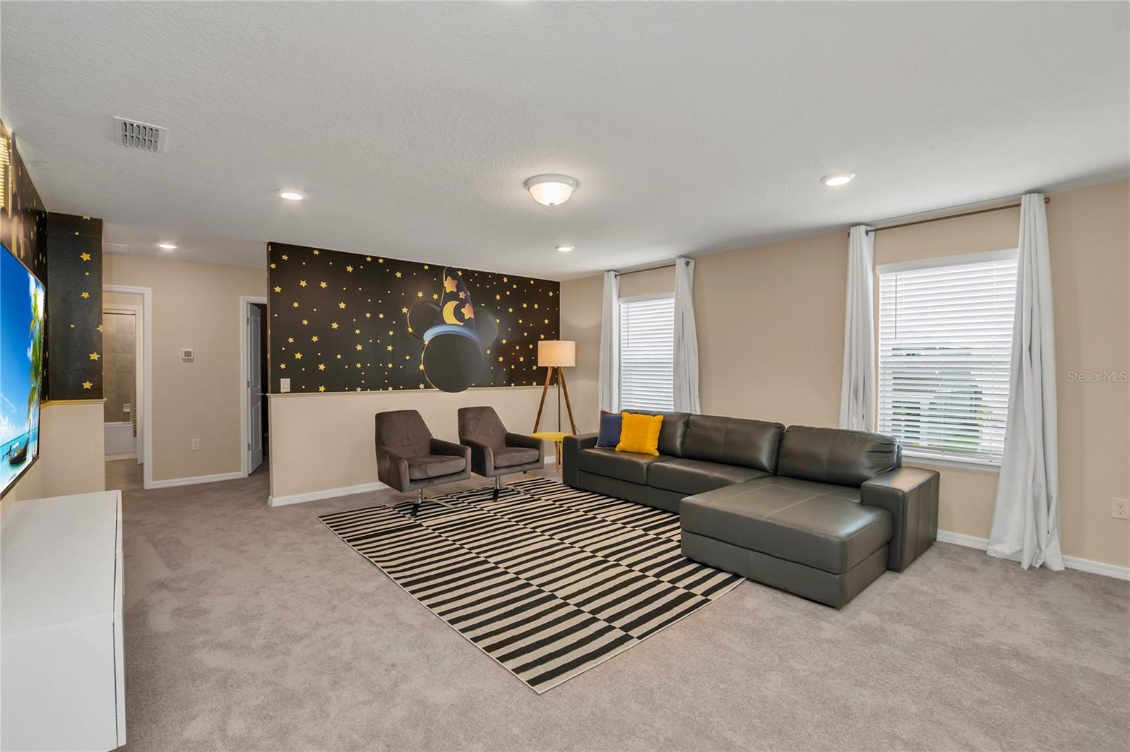 WINDSOR ISLAND RESORT - Residential