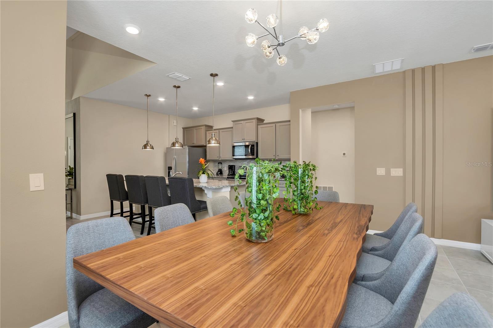 WINDSOR ISLAND RESORT - Residential