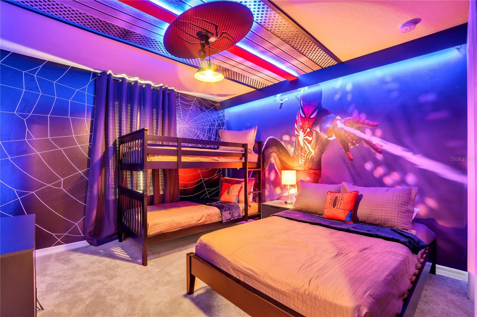 WINDSOR ISLAND RESORT - Residential