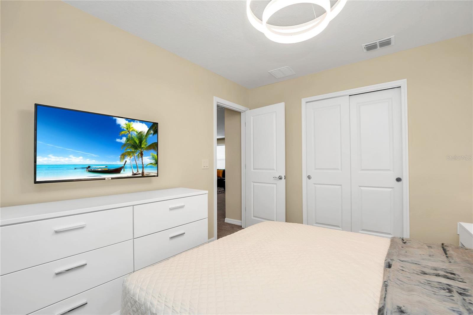 WINDSOR ISLAND RESORT - Residential