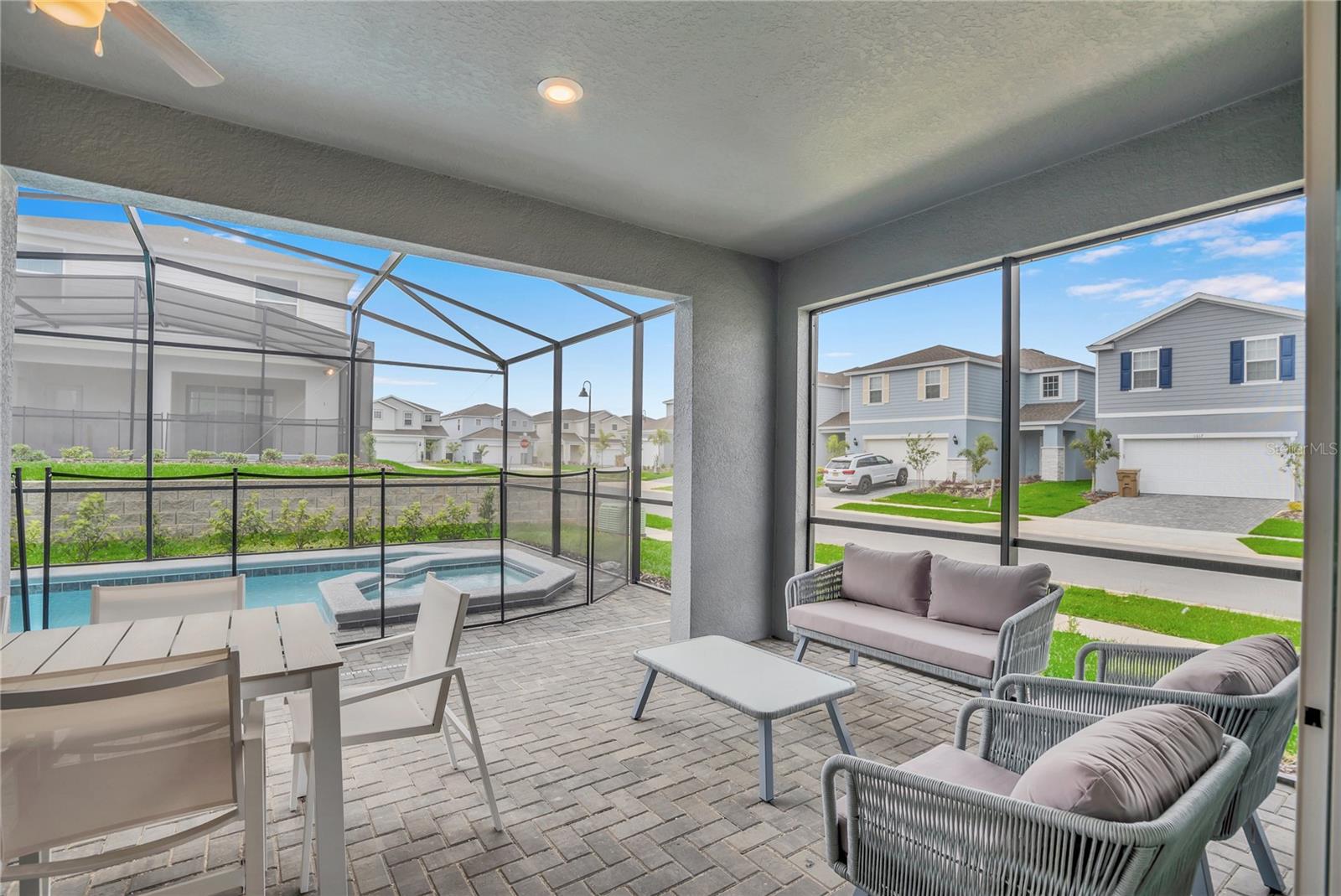 WINDSOR ISLAND RESORT - Residential