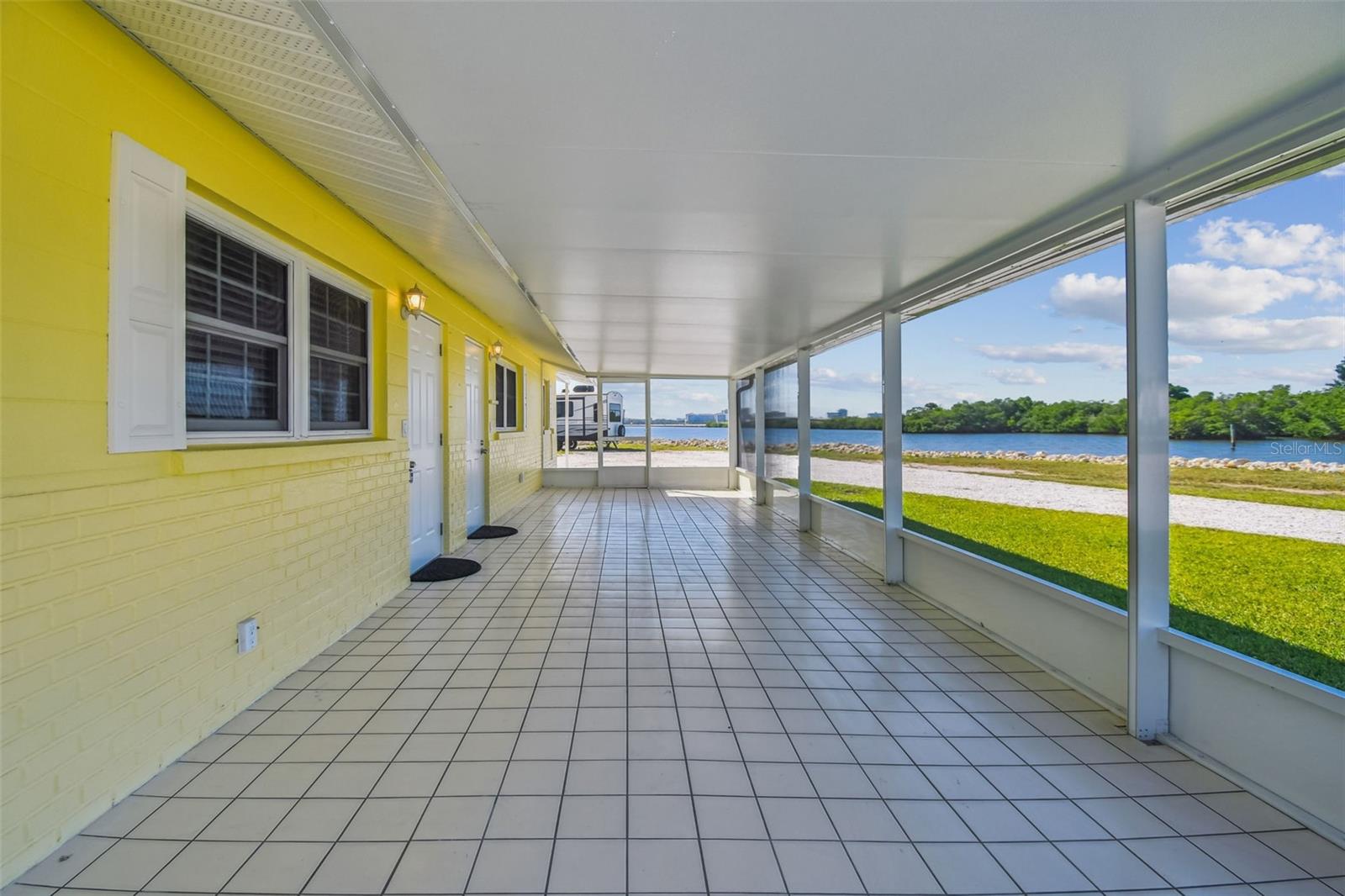 RIVIERE ADD TO PALMETTO - Residential Lease