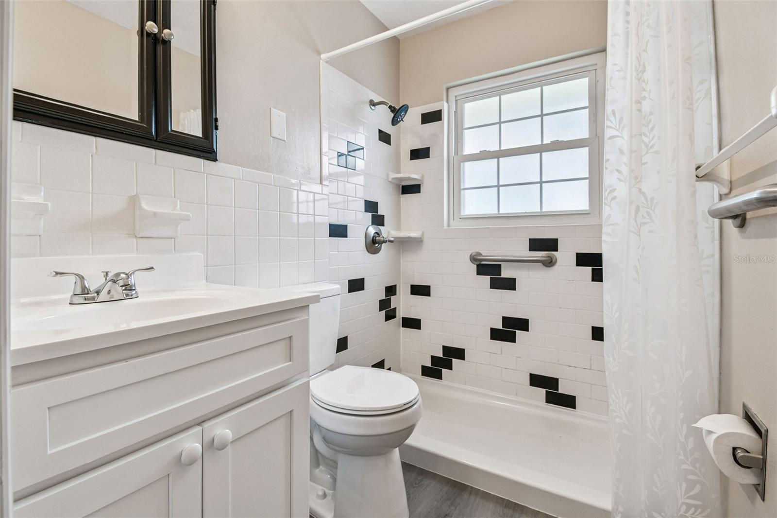 RIVIERE ADD TO PALMETTO - Residential Lease