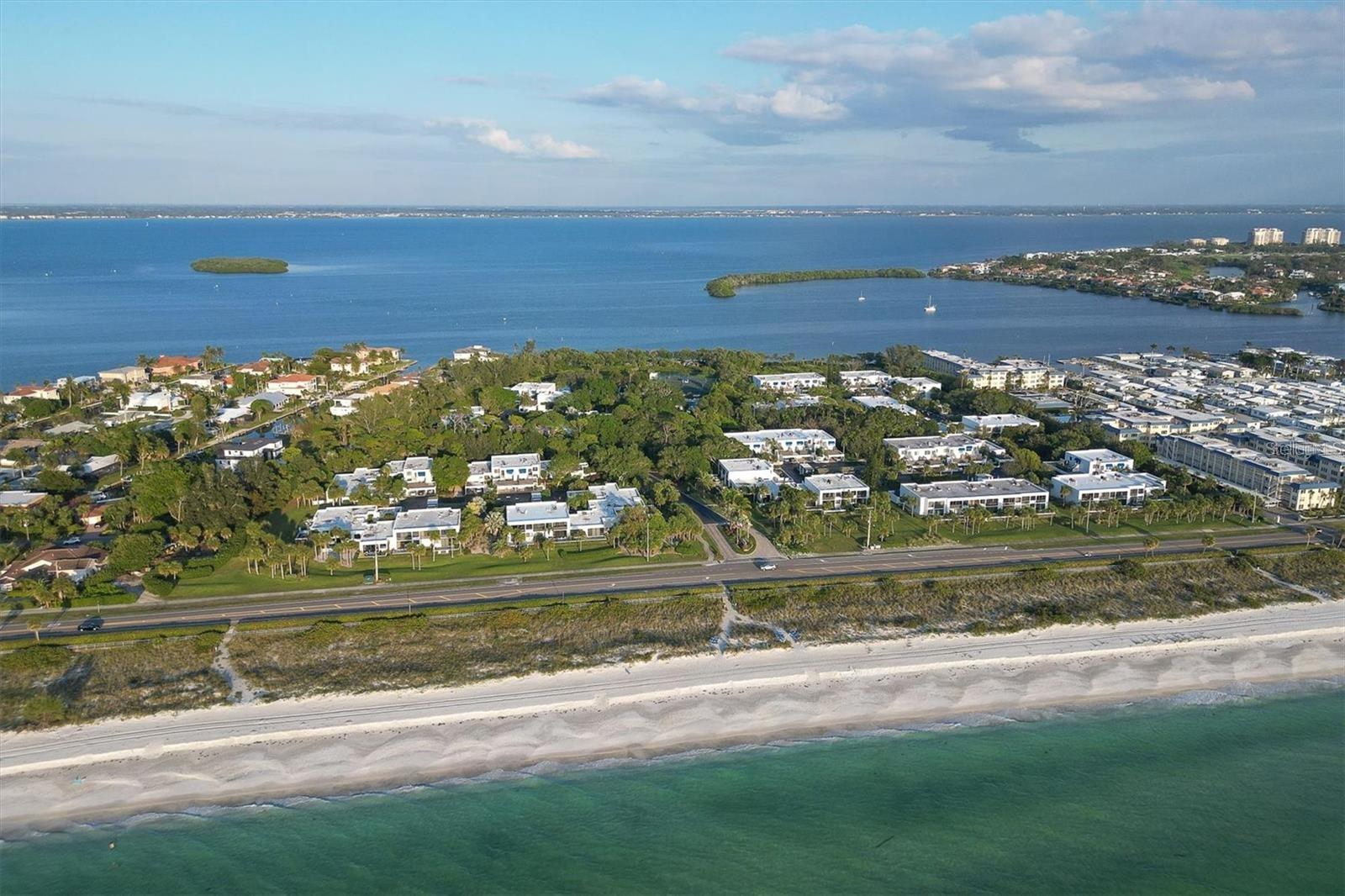 BAYPORT BCH & TEN PH F - Residential Lease