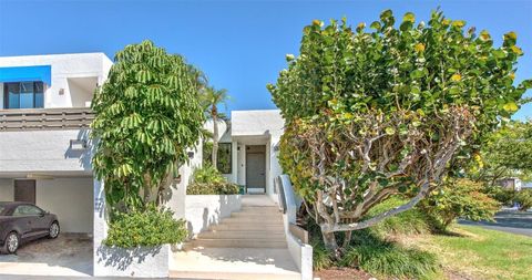 829 BAYPORT WAY 829 LONGBOAT KEY FL 34228