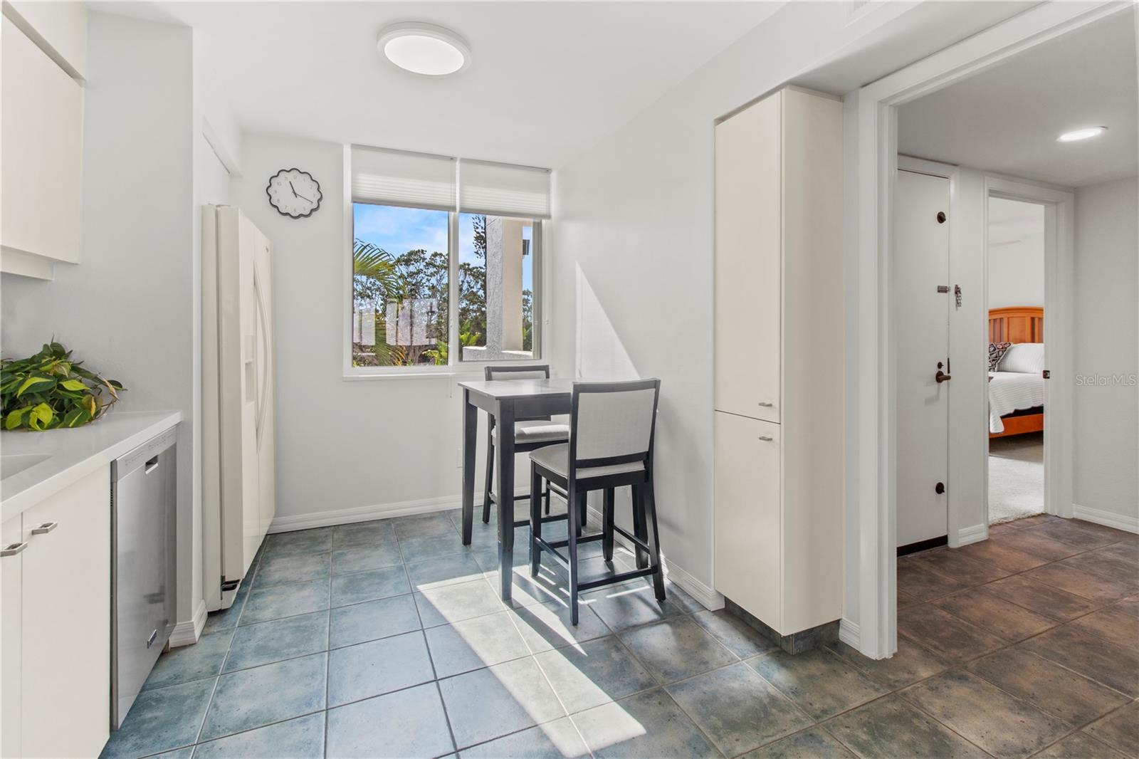 BAYPORT BCH & TEN PH F - Residential Lease