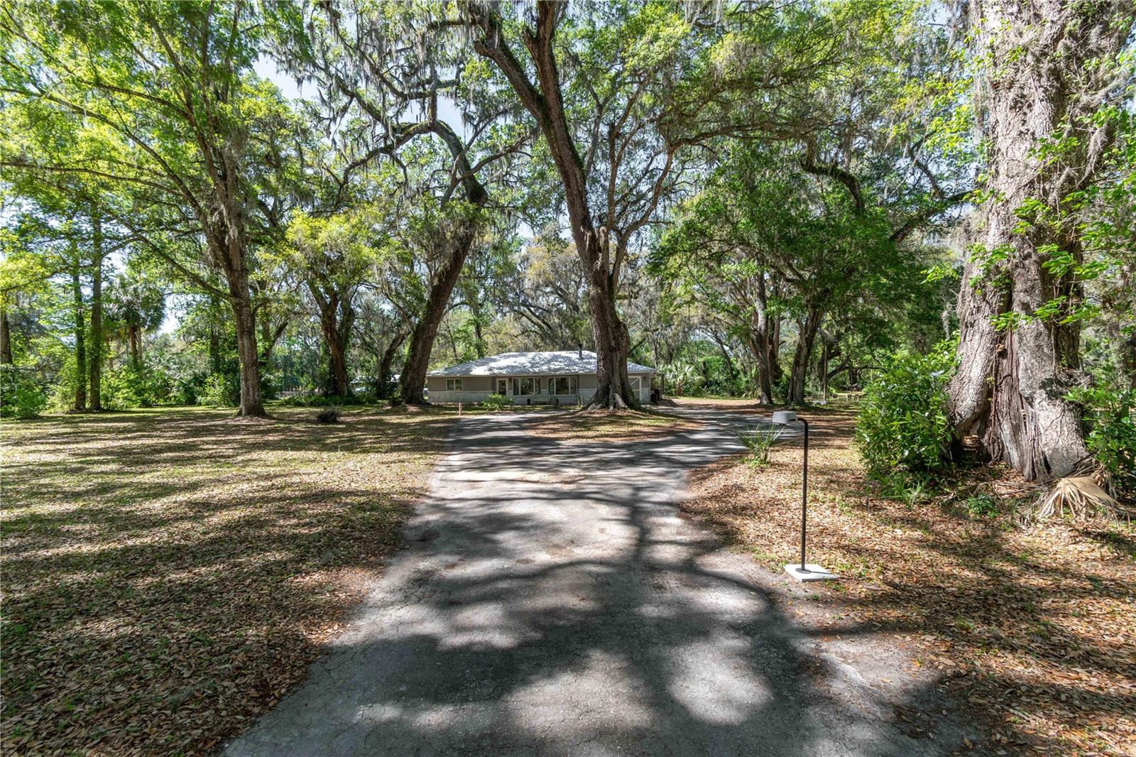 MEADOWBROOK RANCHES - Residential