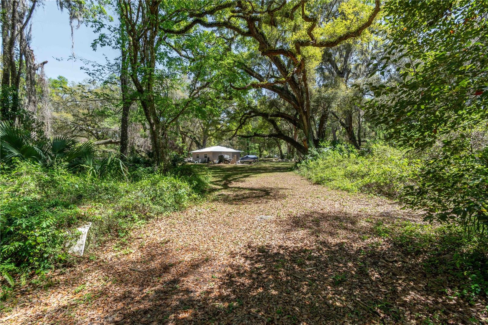 MEADOWBROOK RANCHES - Residential