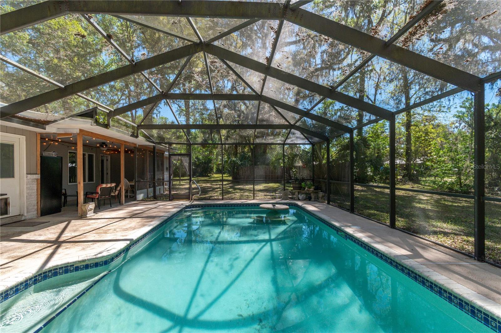 MEADOWBROOK RANCHES - Residential