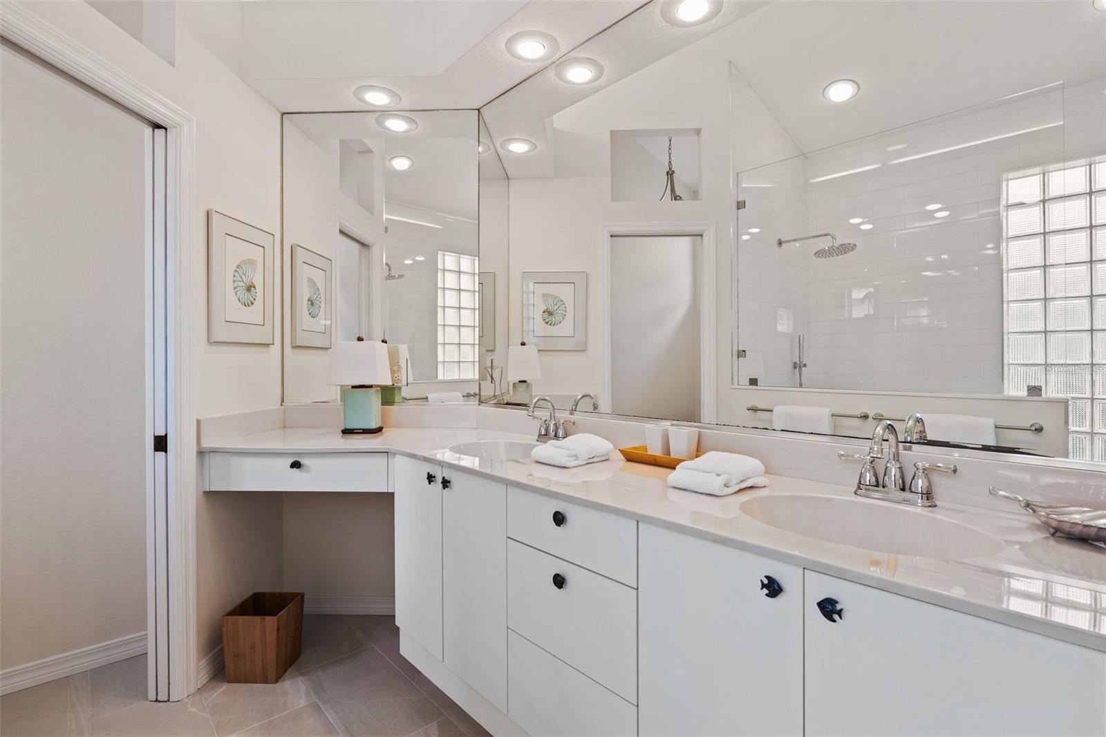 UNIVERSITY PARK - Residential