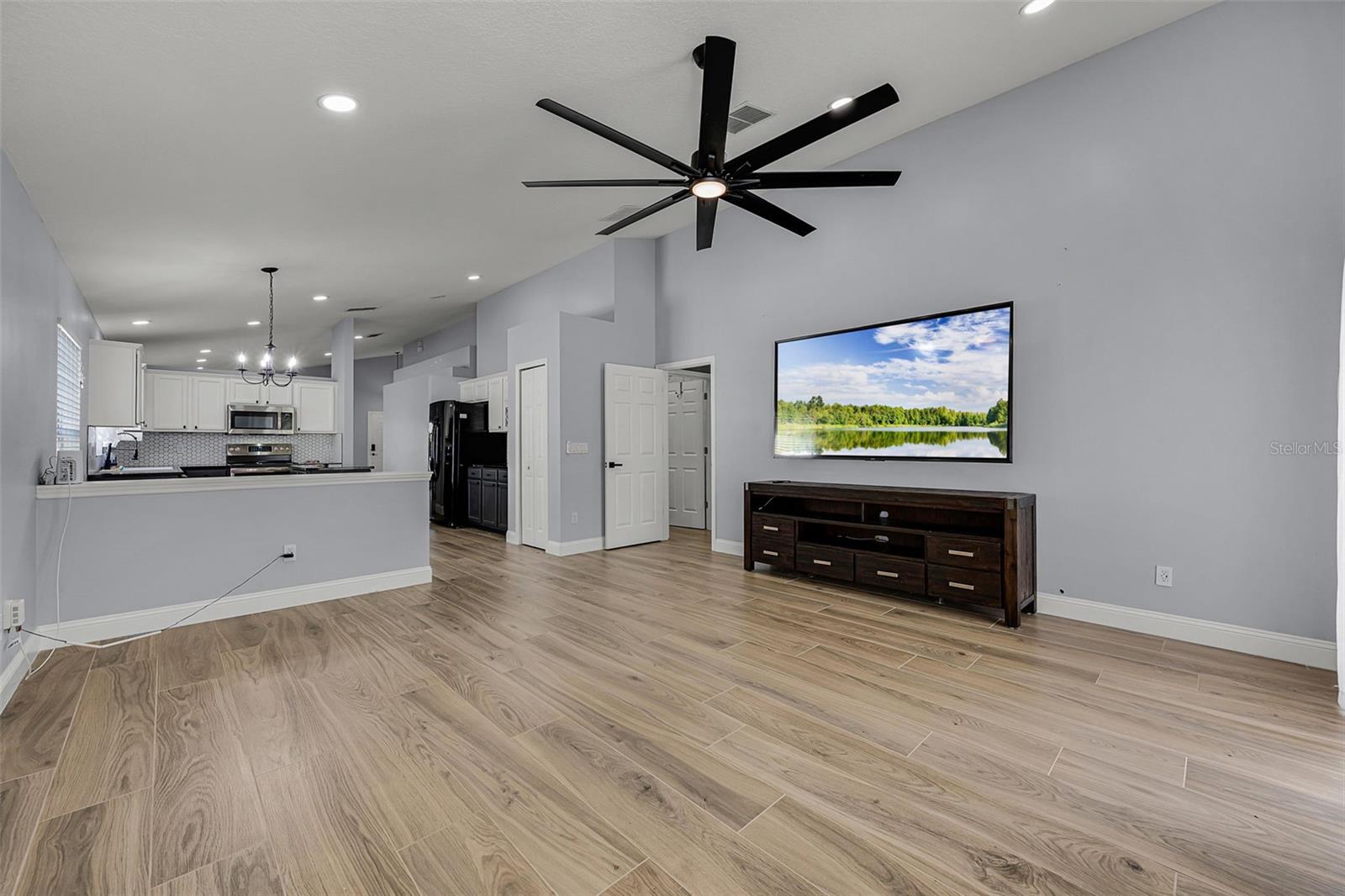 CYPRESS LAKES PRCL G - Residential Lease