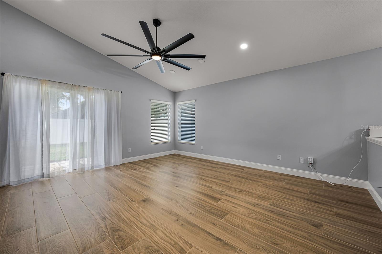 CYPRESS LAKES PRCL G - Residential Lease