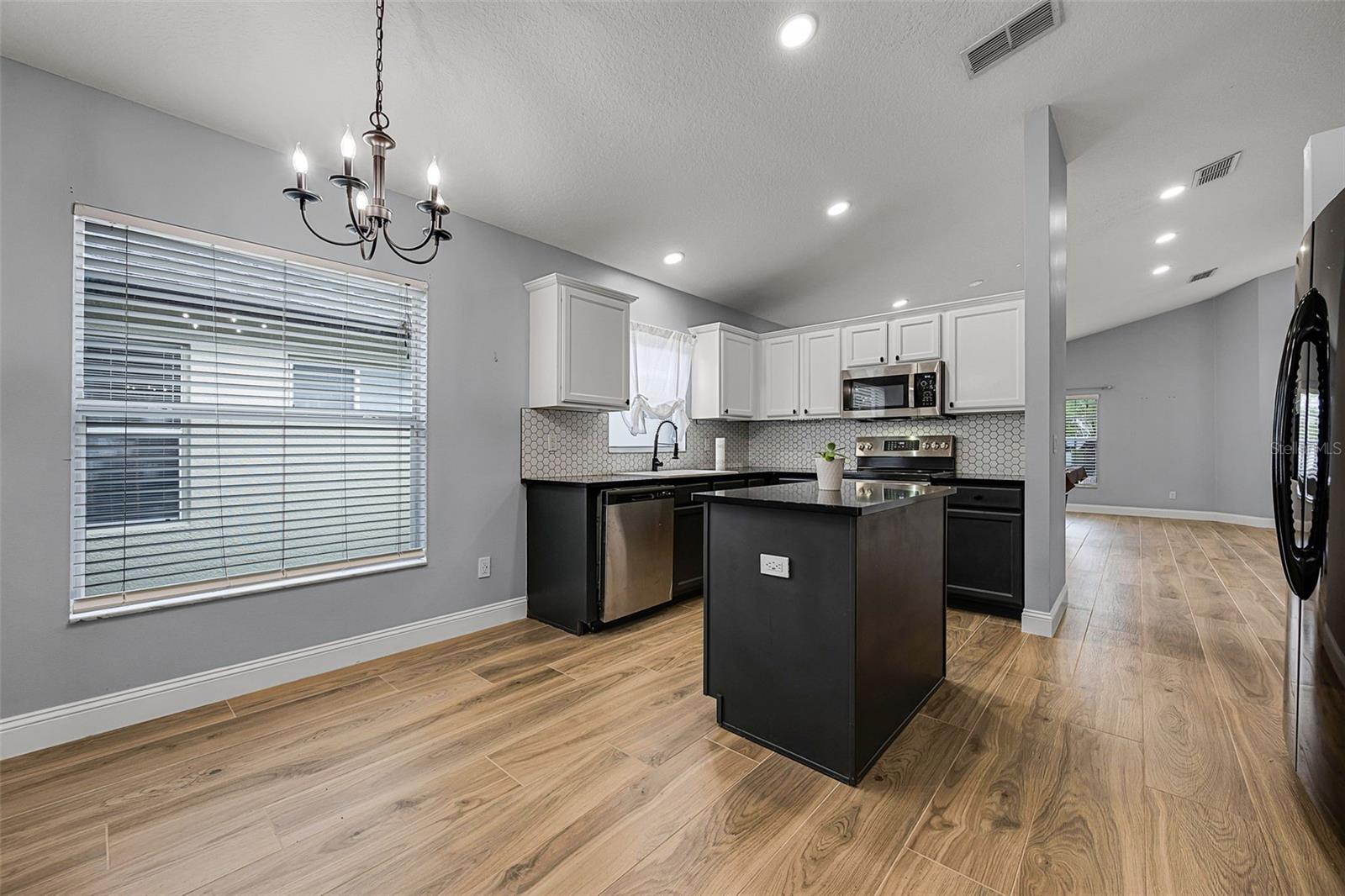 CYPRESS LAKES PRCL G - Residential Lease