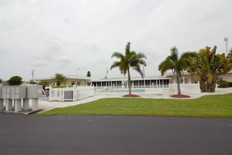 A home in PUNTA GORDA