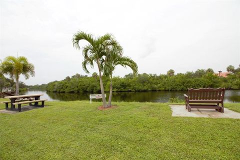 A home in PUNTA GORDA