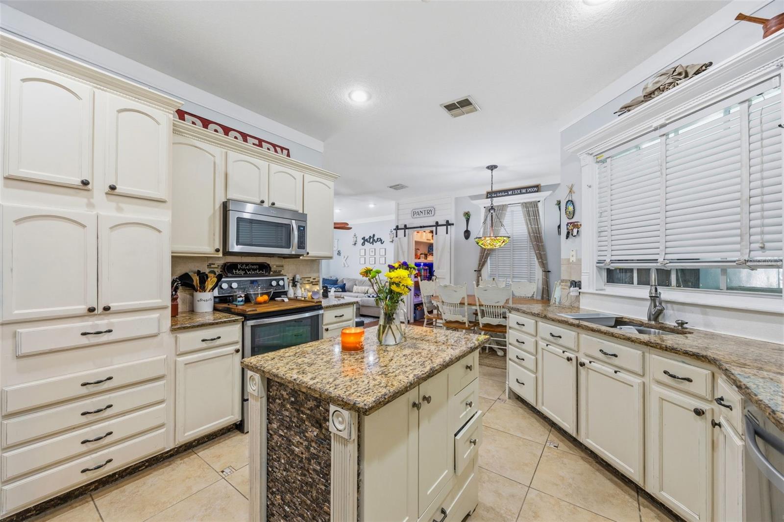 13031 SUNSHINE VIEW COURT