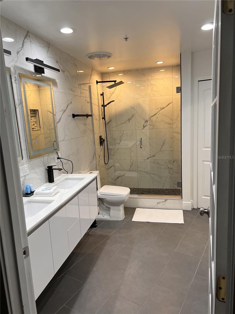 JACKSON - Residential Lease