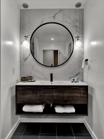 JACKSON - Residential Lease