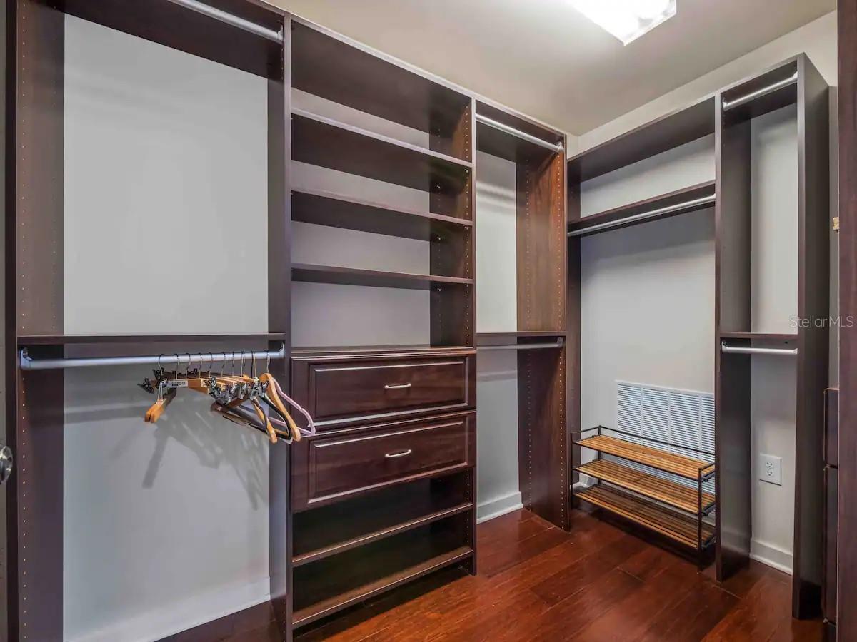 JACKSON - Residential Lease