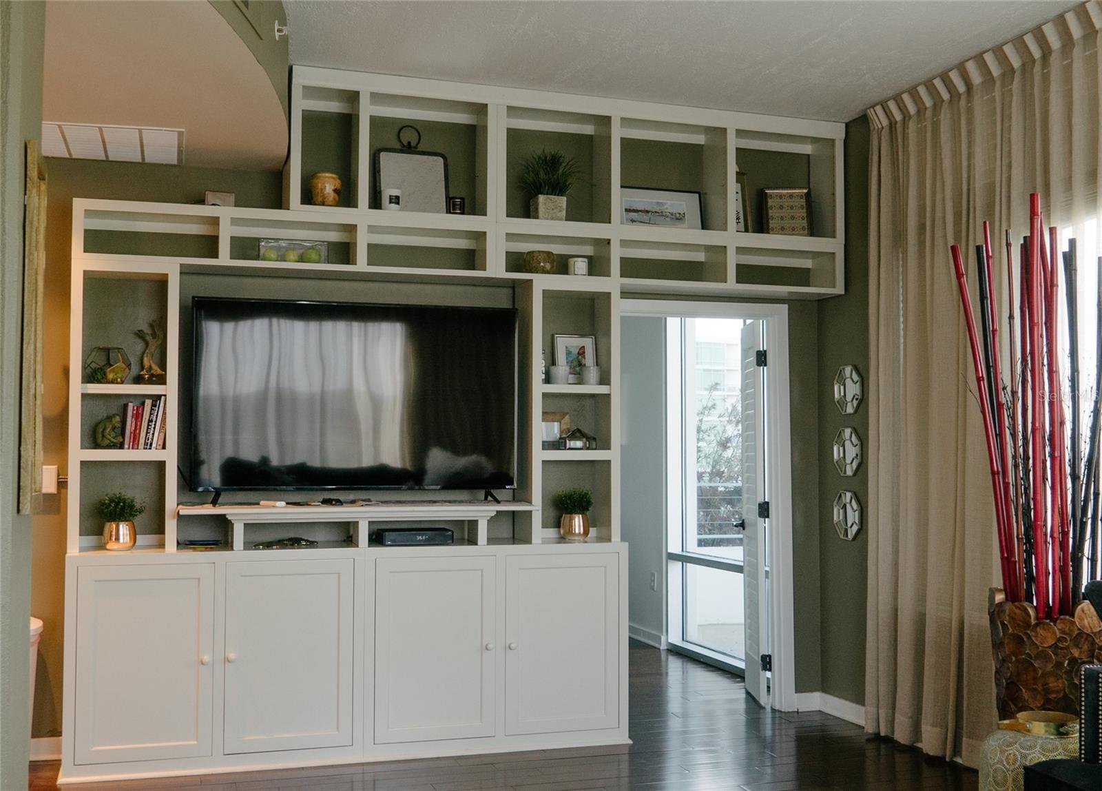 JACKSON - Residential Lease