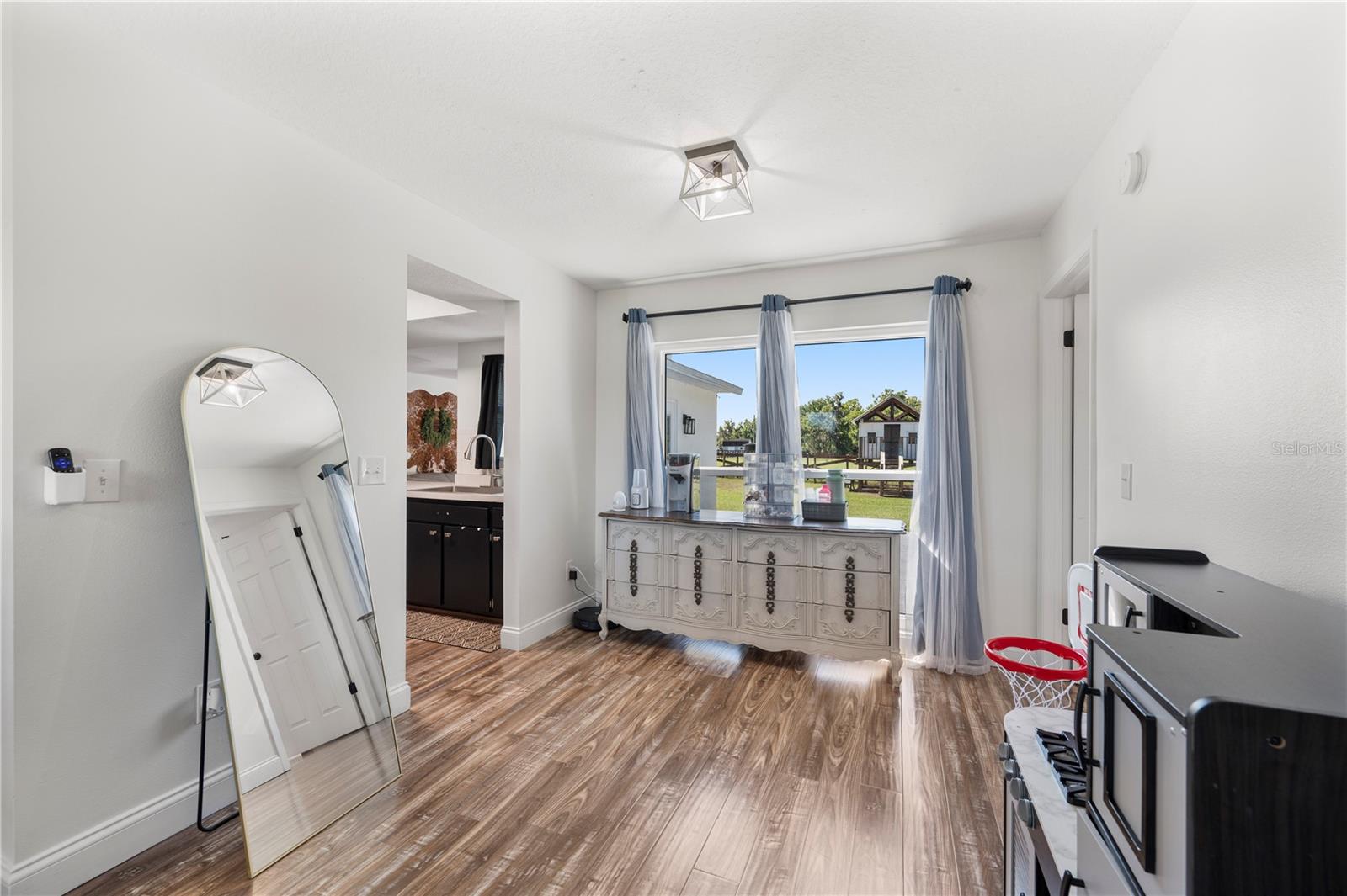 UNPLATTED - Residential