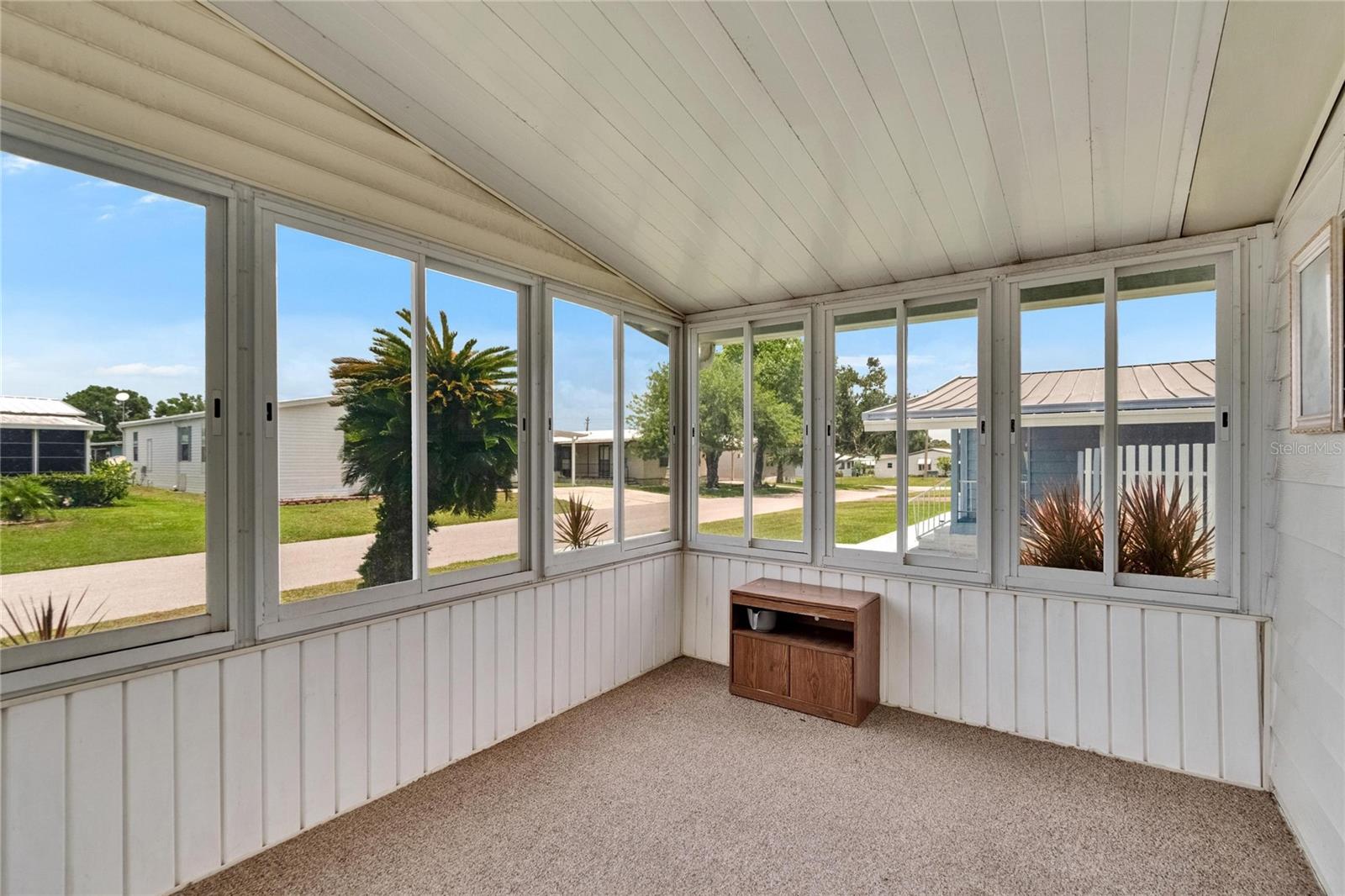 FOXWOOD LAKE ESTATES - Residential