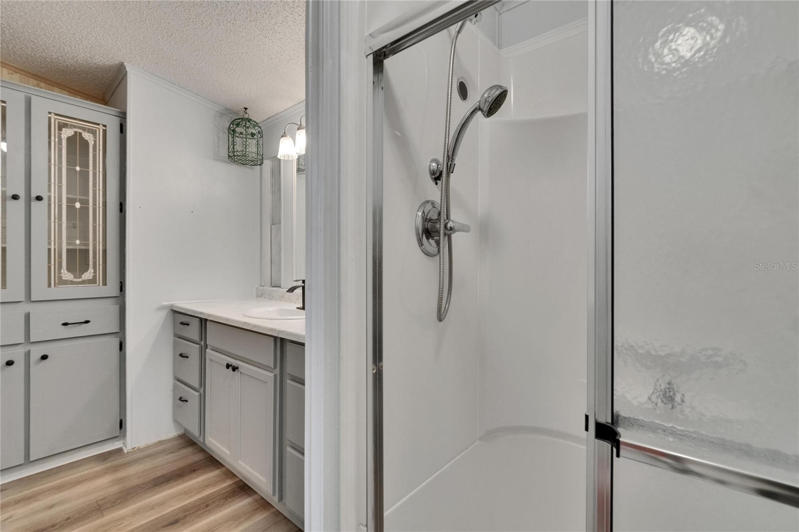 FOXWOOD LAKE ESTATES - Residential