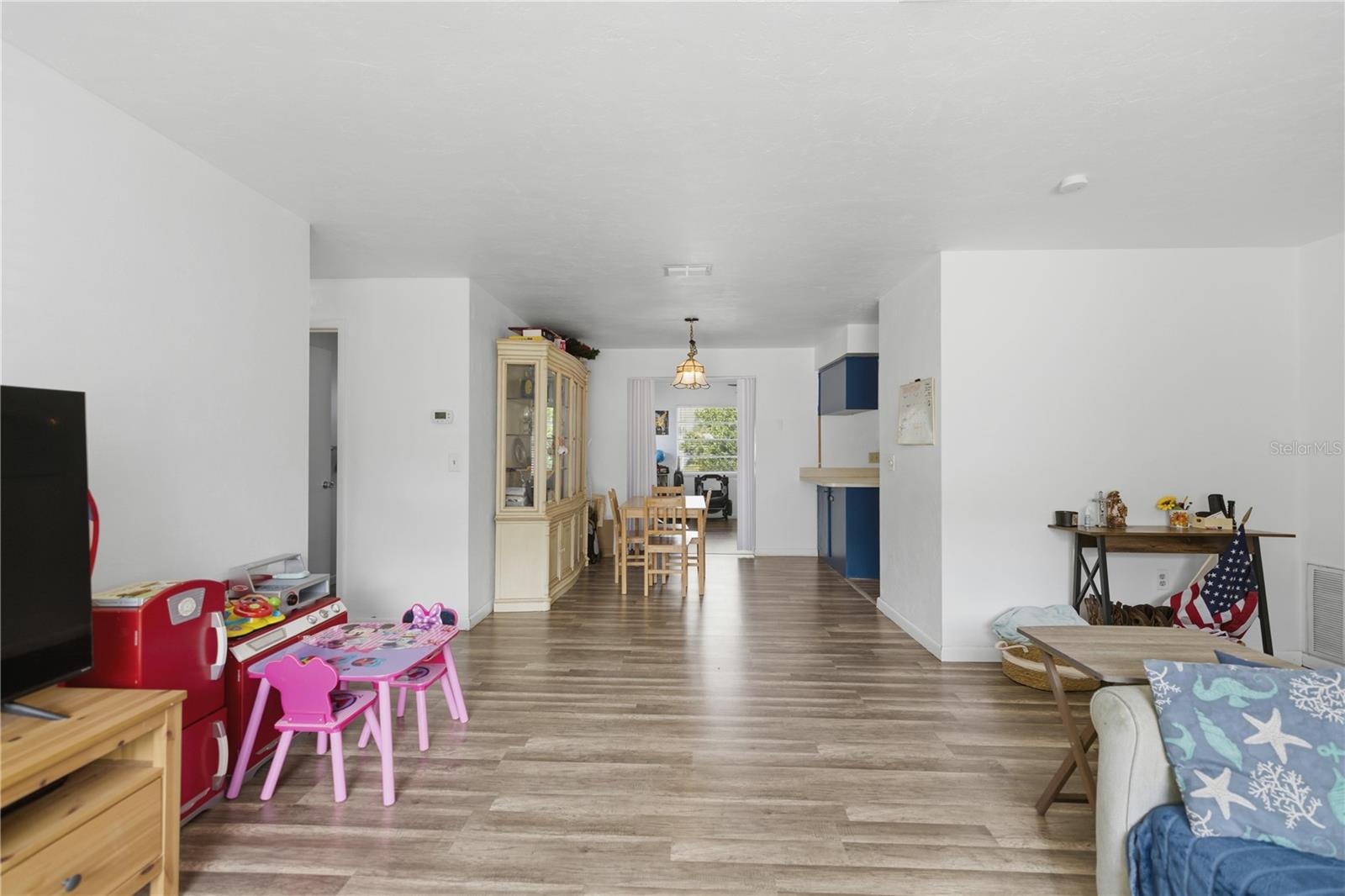 BEVERLY HILLS UNIT 08 PH 01 - Residential