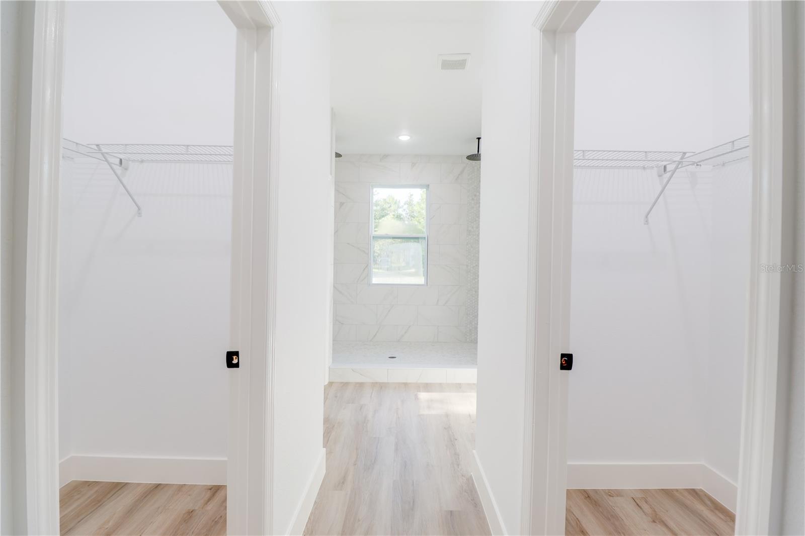 SILVER SPGS SHORES #36 - Residential Lease