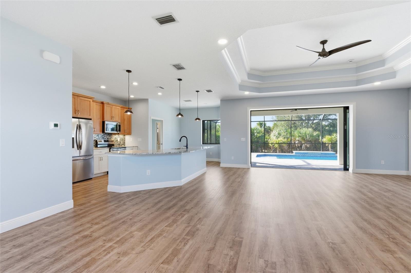 14361 FORT MYERS AVENUE