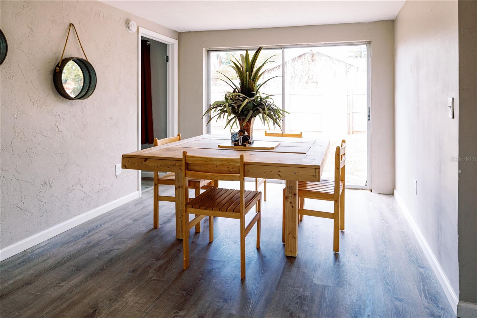 BEACON SQUARE - Residential