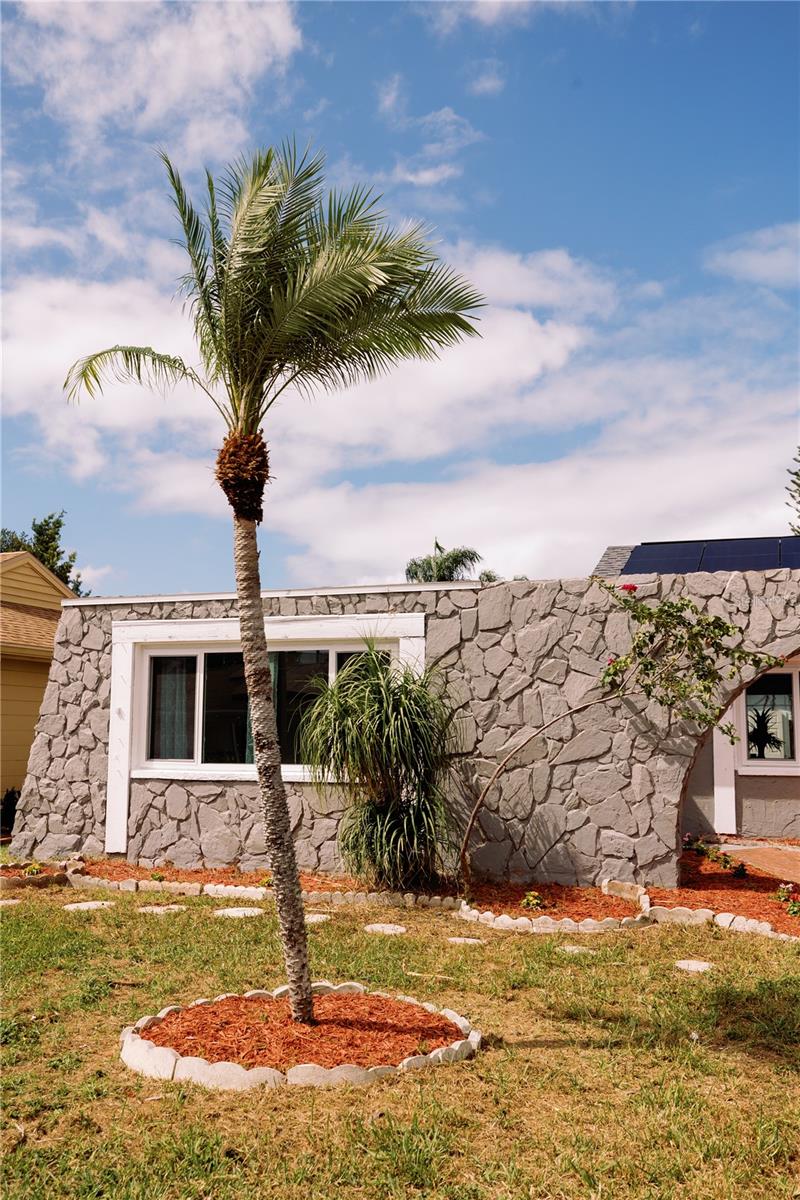 BEACON SQUARE - Residential