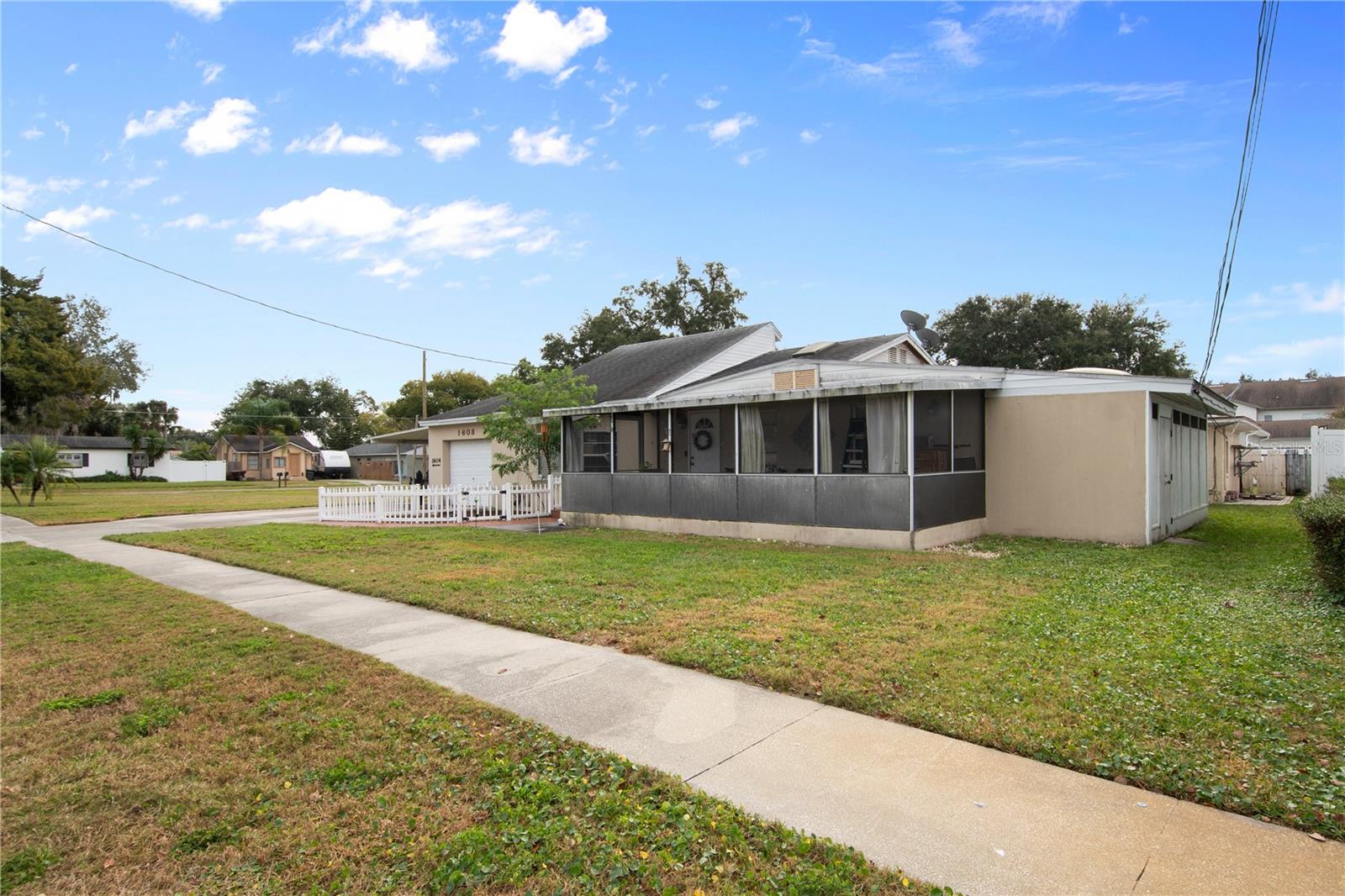 FAIRVILLA PARK - Residential