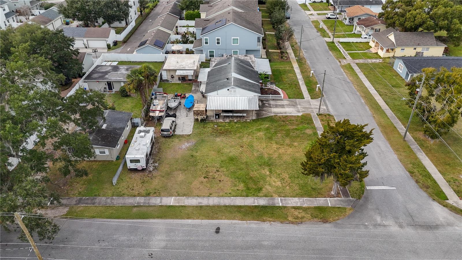 FAIRVILLA PARK - Residential