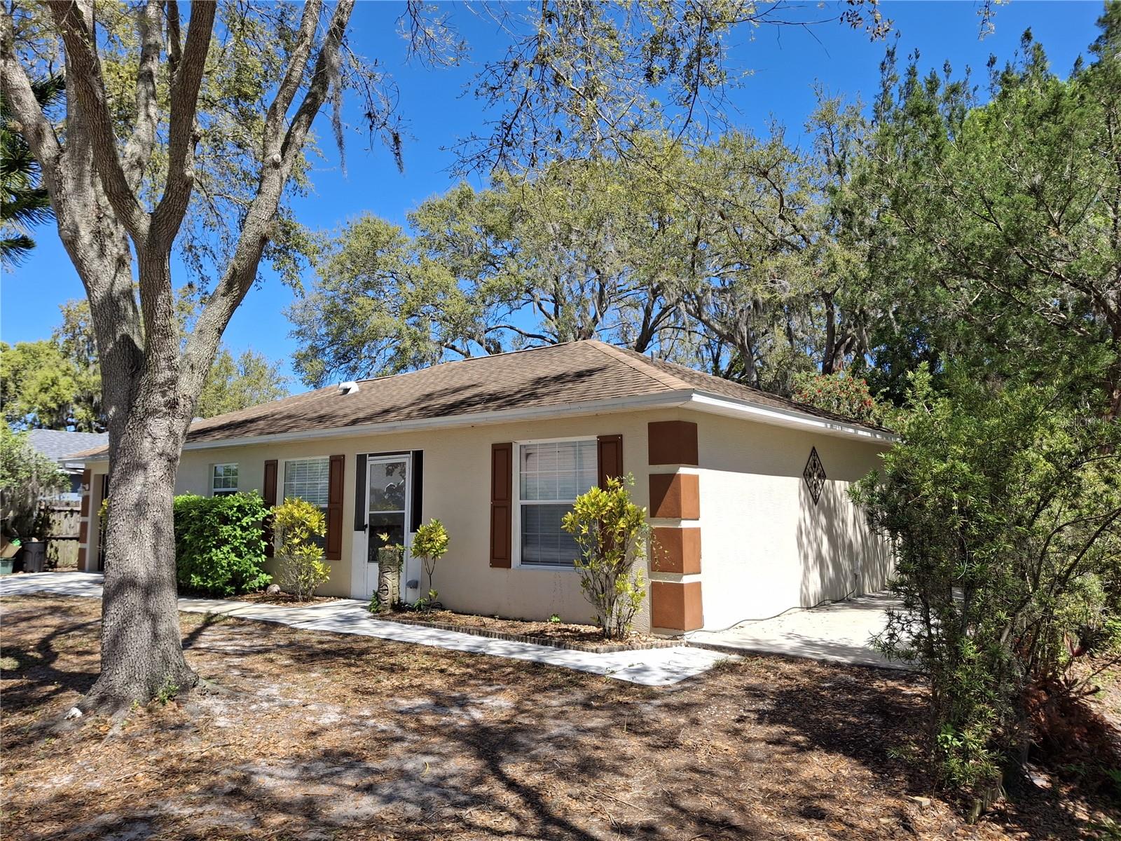 511 TERRIER WAY