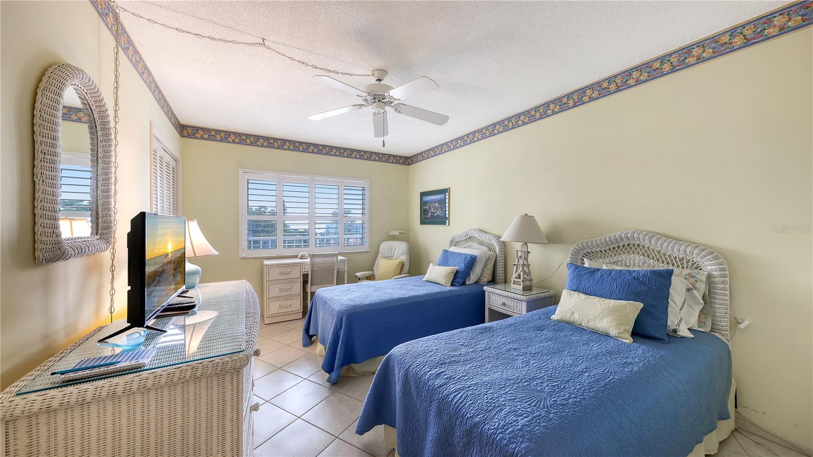WESTCHESTER APTS - Residential