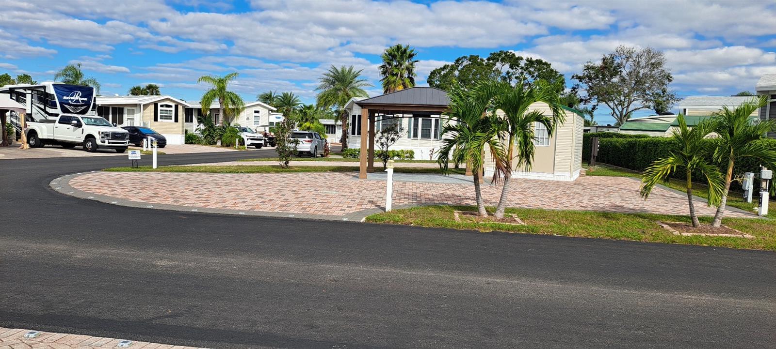 ELITE RESORTS AT CITRUS VALLEY CONDO UNIT 19 - Land