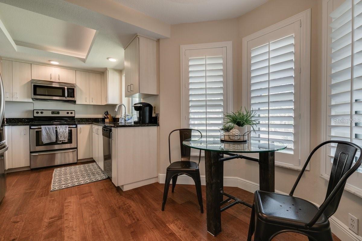 LANDMARK OAKS CONDO - Residential Lease