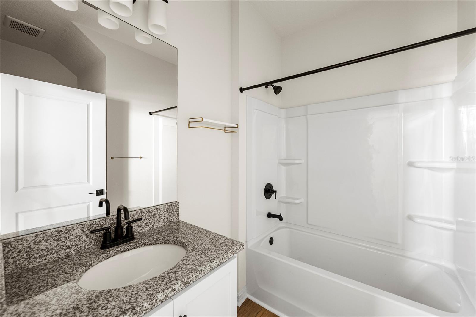 HERON BAY - Residential