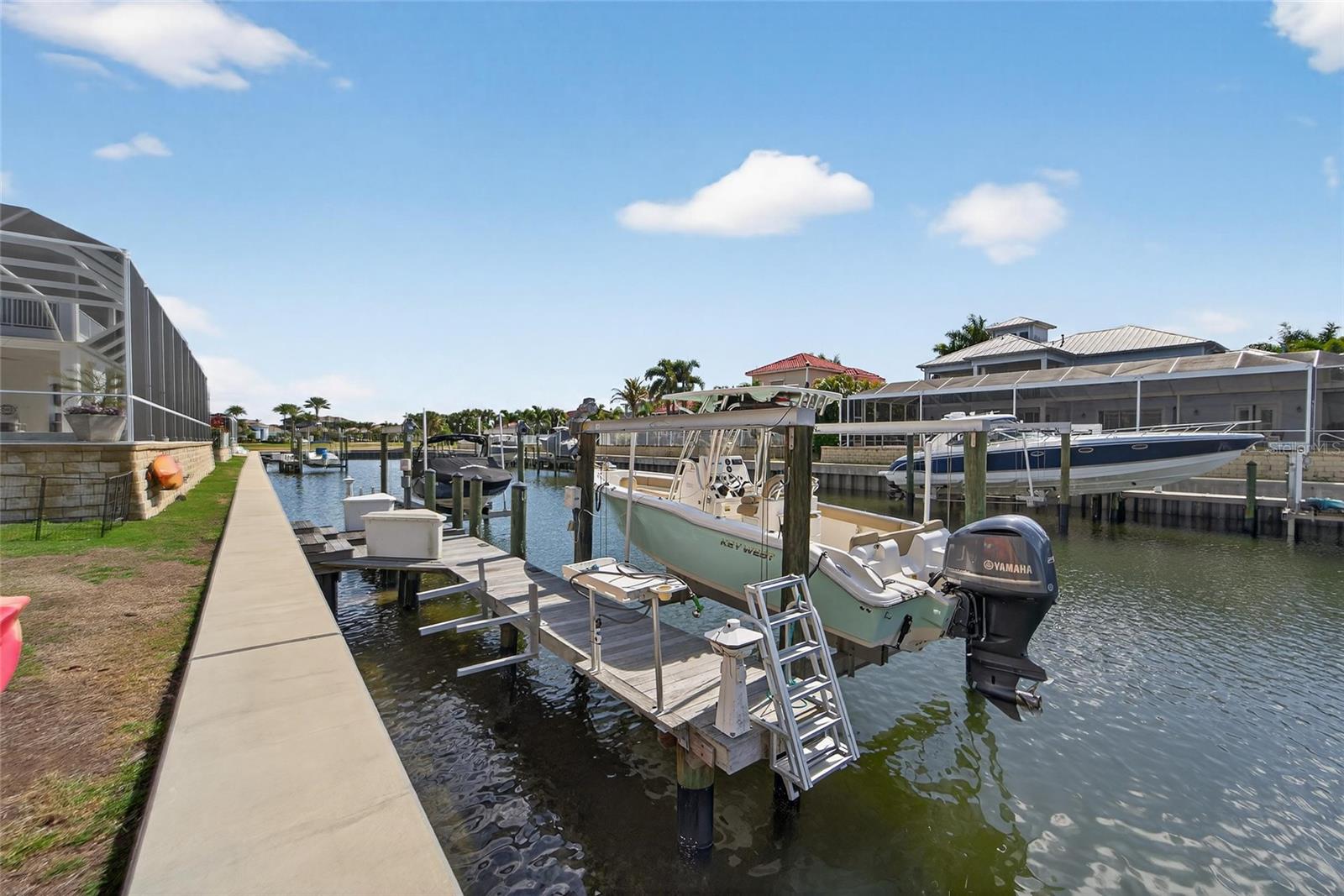 MIRABAY PH 2A-2 - Residential