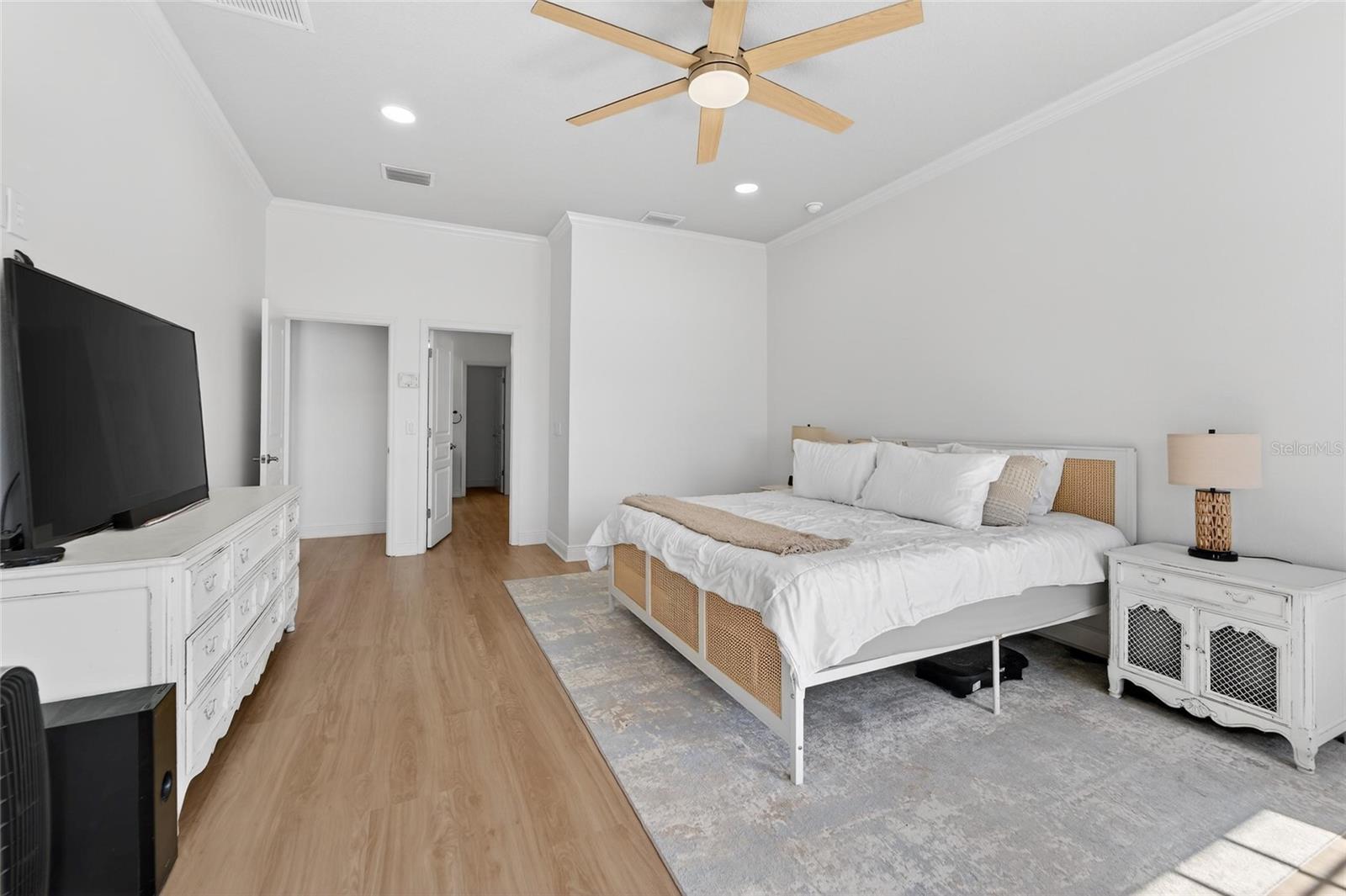 MIRABAY PH 2A-2 - Residential