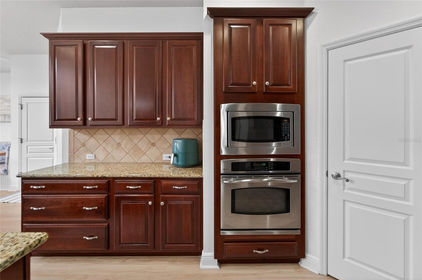 MIRABAY PH 2A-2 - Residential