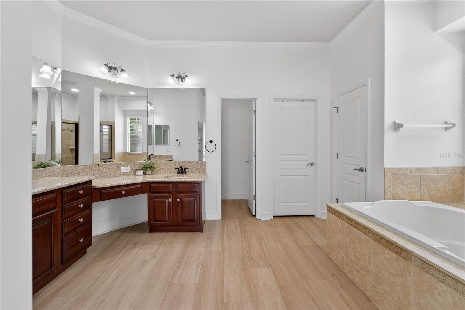 MIRABAY PH 2A-2 - Residential